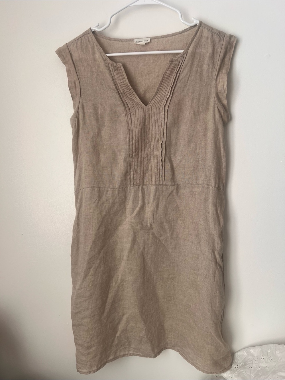 Garnet Hill Taupe Linen Pintuck V-Neck Shift Dress Sleeveless